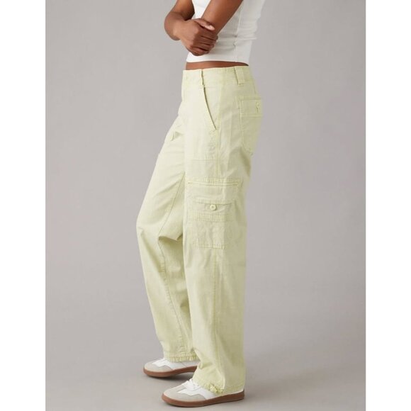 BNWT American Eagle Snappy Stretch Convertible Baggy Cargo Jogger, Citron Size10 - Picture 3 of 9